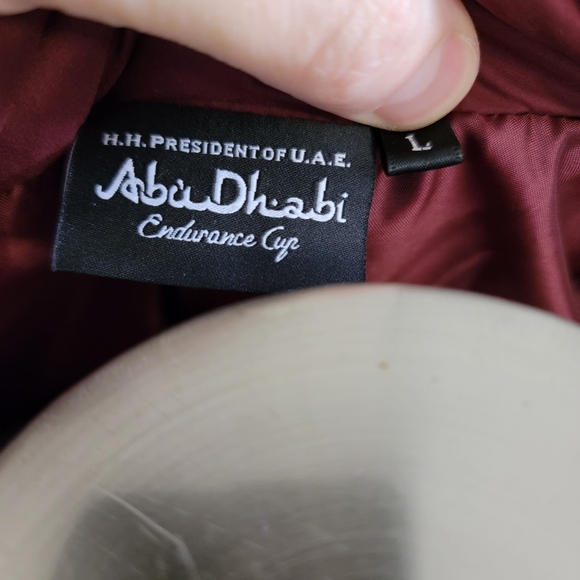 Men's LightWeight Puffer Jacket, Maroon, UAE President Abu Dhabi Endurance Cup - Picture 6 of 6